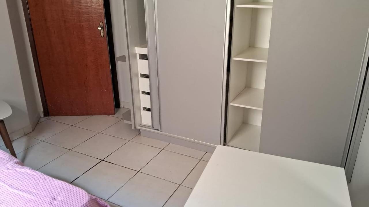 Вілла Casa Completa Com Piscina Em Bairro Nobre De Уберландія Екстер'єр фото
